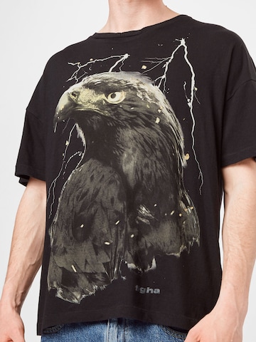 Tricou 'Sky Eagle Arne' de la tigha pe negru