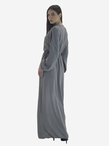 Elara Kleid in Grau