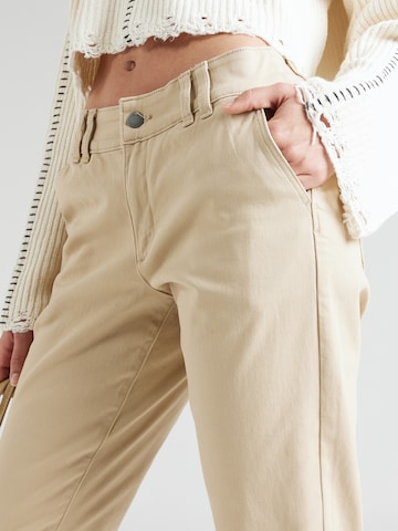 Coupe slim Pantalon QS en beige