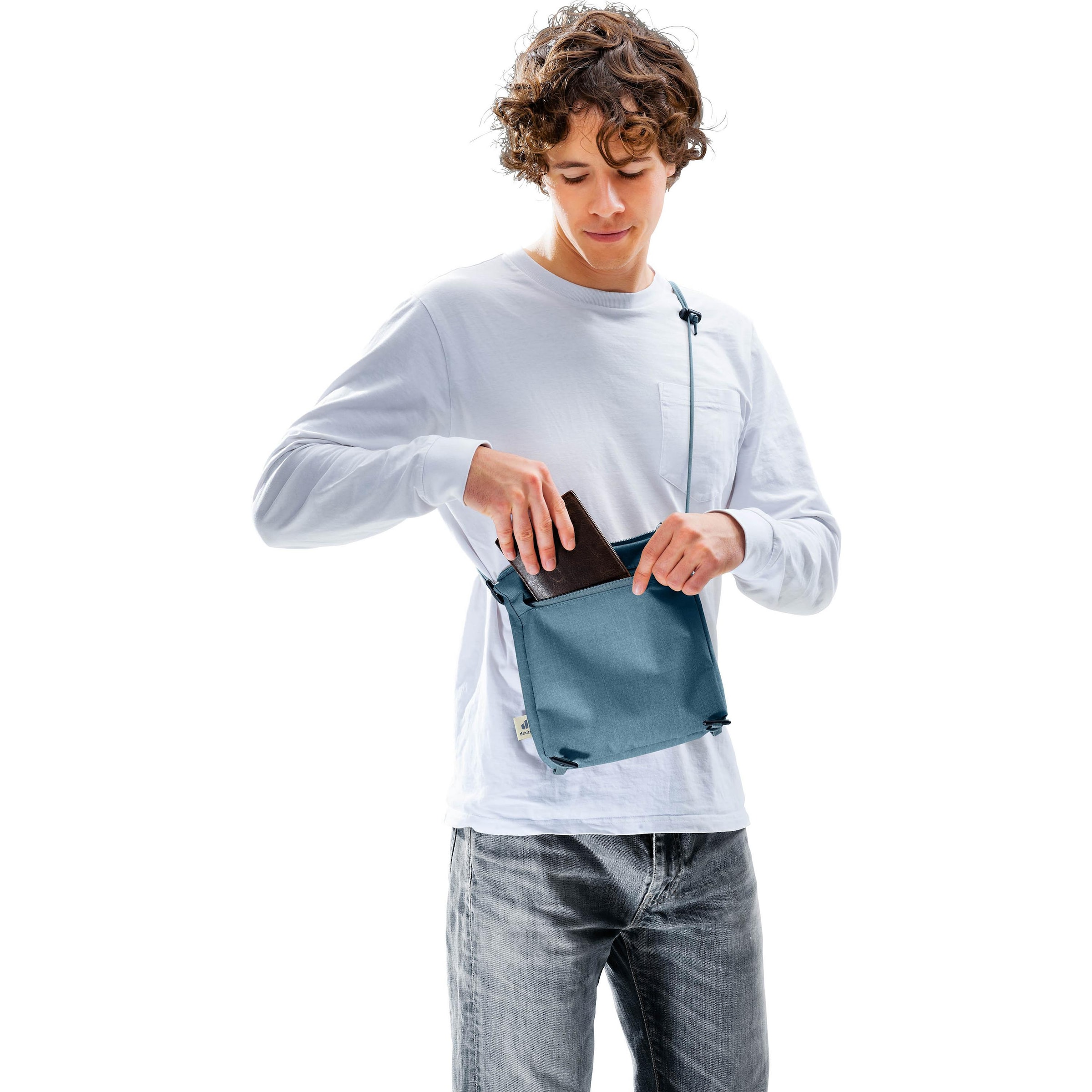 DEUTER Backpack 'Walker 24' in Blue