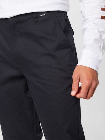 Hurley Regularen Outdoor hlače | črna barva