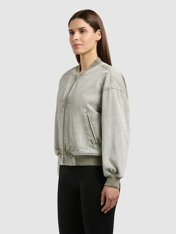 Veste mi-saison 'CLARA' khujo en vert