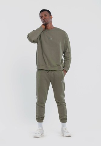 Tom Barron Tracksuit in Green: front