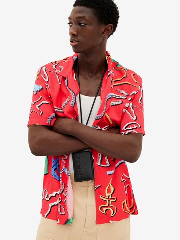 Desigual Классический крой Рубашка в Красный