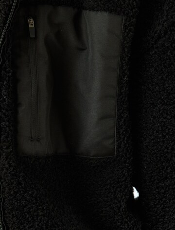 Koton Fleecejacke in Schwarz