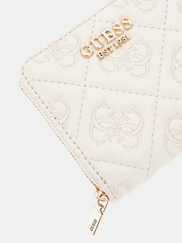 GUESS Wallet 'Adelasia' in White