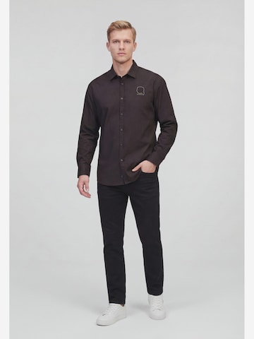 Karl Lagerfeld - Regular Fit Camisa em castanho
