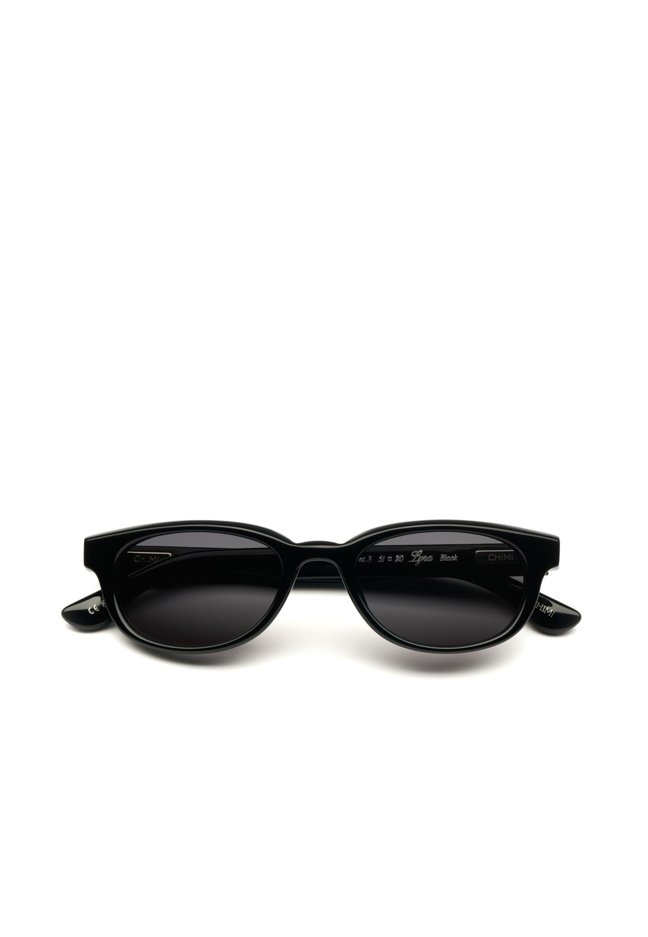 CHIMI Sonnenbrille 'Lyra' in Schwarz: Vorderseite