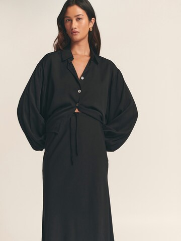 St MRLO Blouse 'Swansea' in Zwart: voorkant