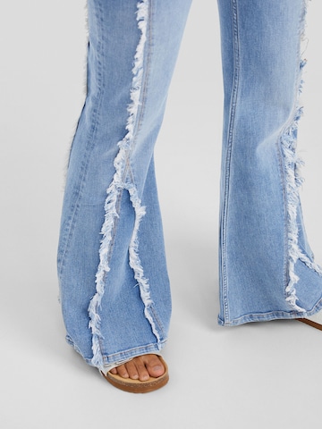 évasé Jean Bershka en bleu