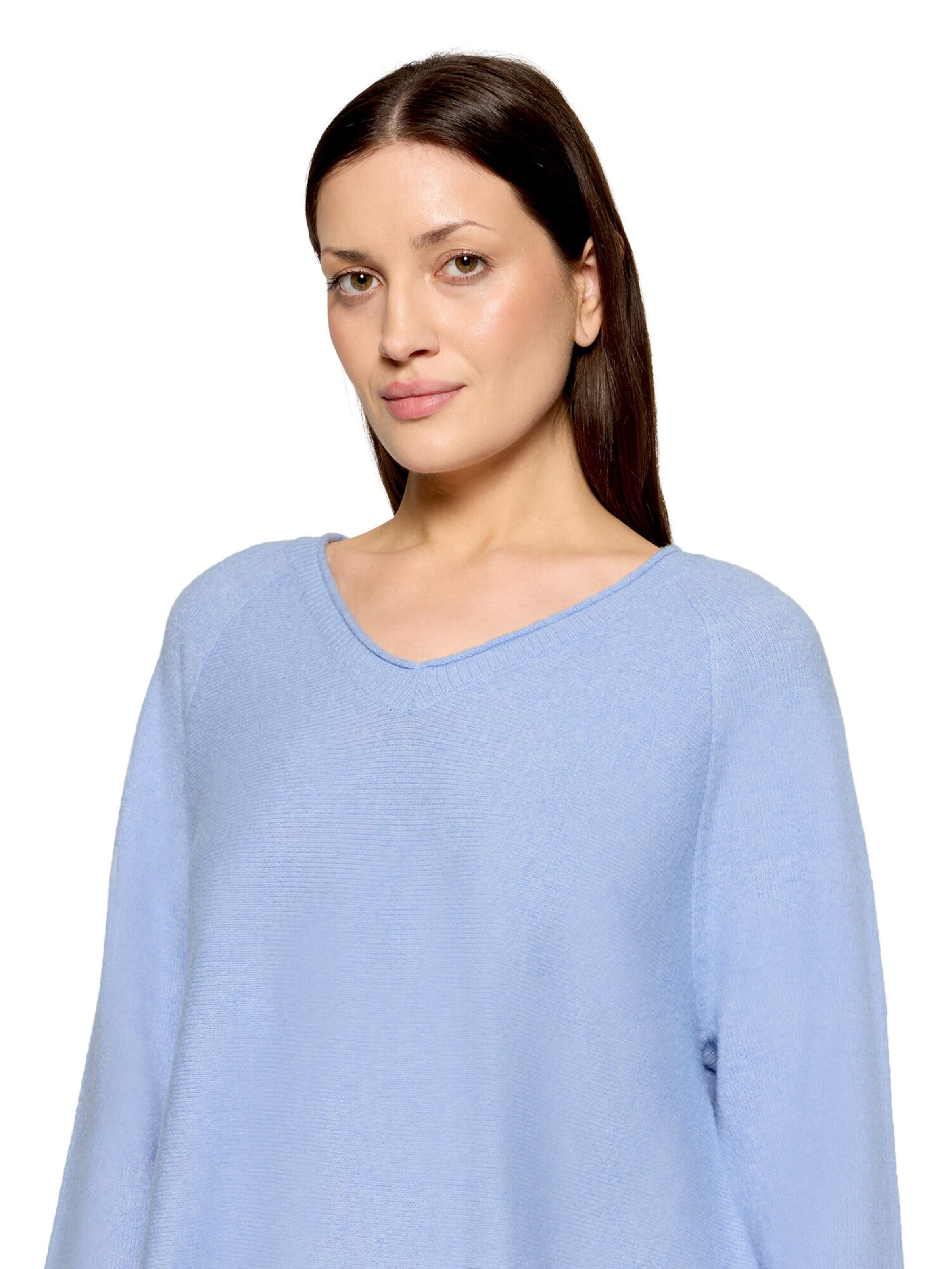 Cartoon Sweater in Blue