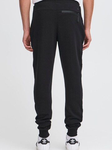 !Solid Regular Trousers in Black