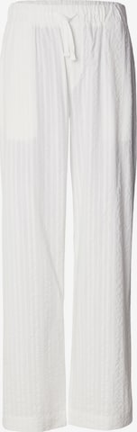 Urban Classics Loosefit Kalhoty – bílá: přední strana