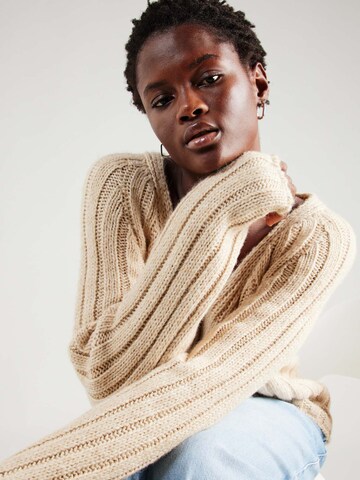 ABOUT YOU Sweater 'Victoria ' in Beige