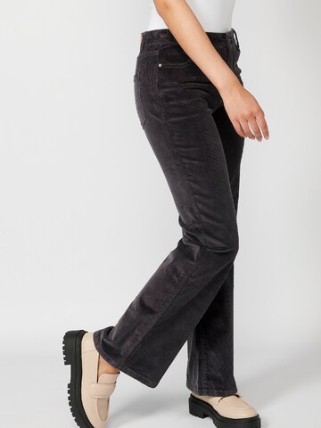 KOROSHI Flared Pants in Grey