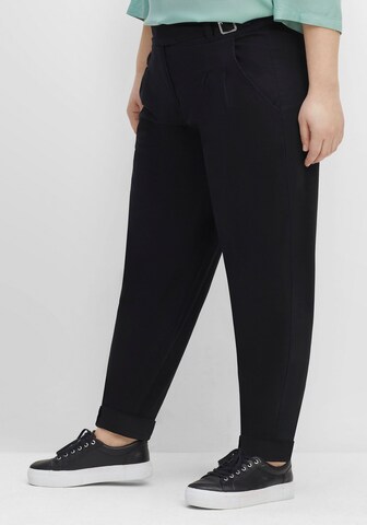 SHEEGO Tapered Pleat-Front Pants in Black