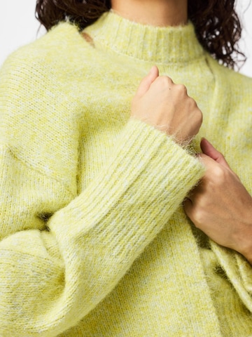 Cardigan 'PCSoftcrush' PIECES en jaune