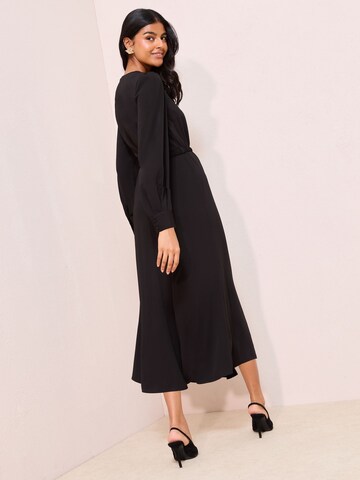 Friends Like These Kleid in Schwarz