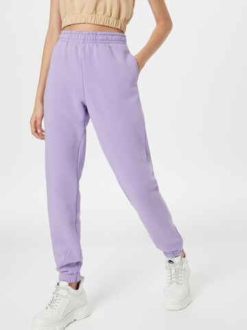 Effilé Pantalon Gina Tricot en violet : devant