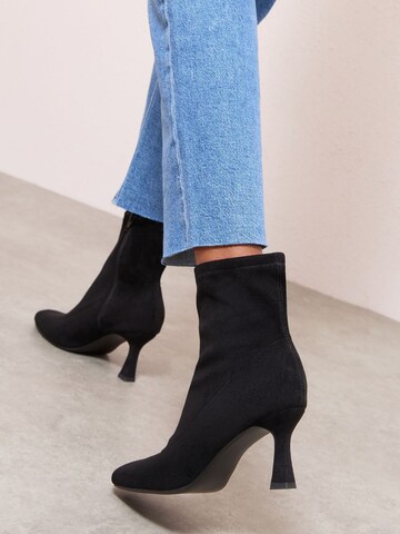 Friends Like These Bokabakancsok - fekete