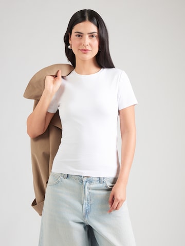 ONLY Μπλουζάκι 'ONLRILEY' σε λευκό: μπροστά