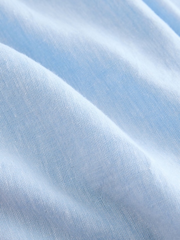 Next Regular Shorts in Blau