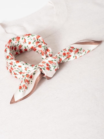 MayTree - Chal en rojo