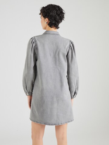 Robe-chemise 'ONLAlma' ONLY en gris