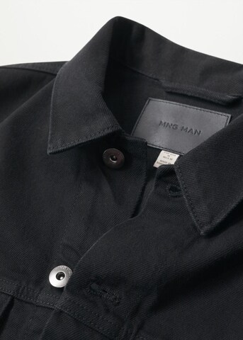 MANGO MAN Prehodna jakna 'Ryan' | črna barva