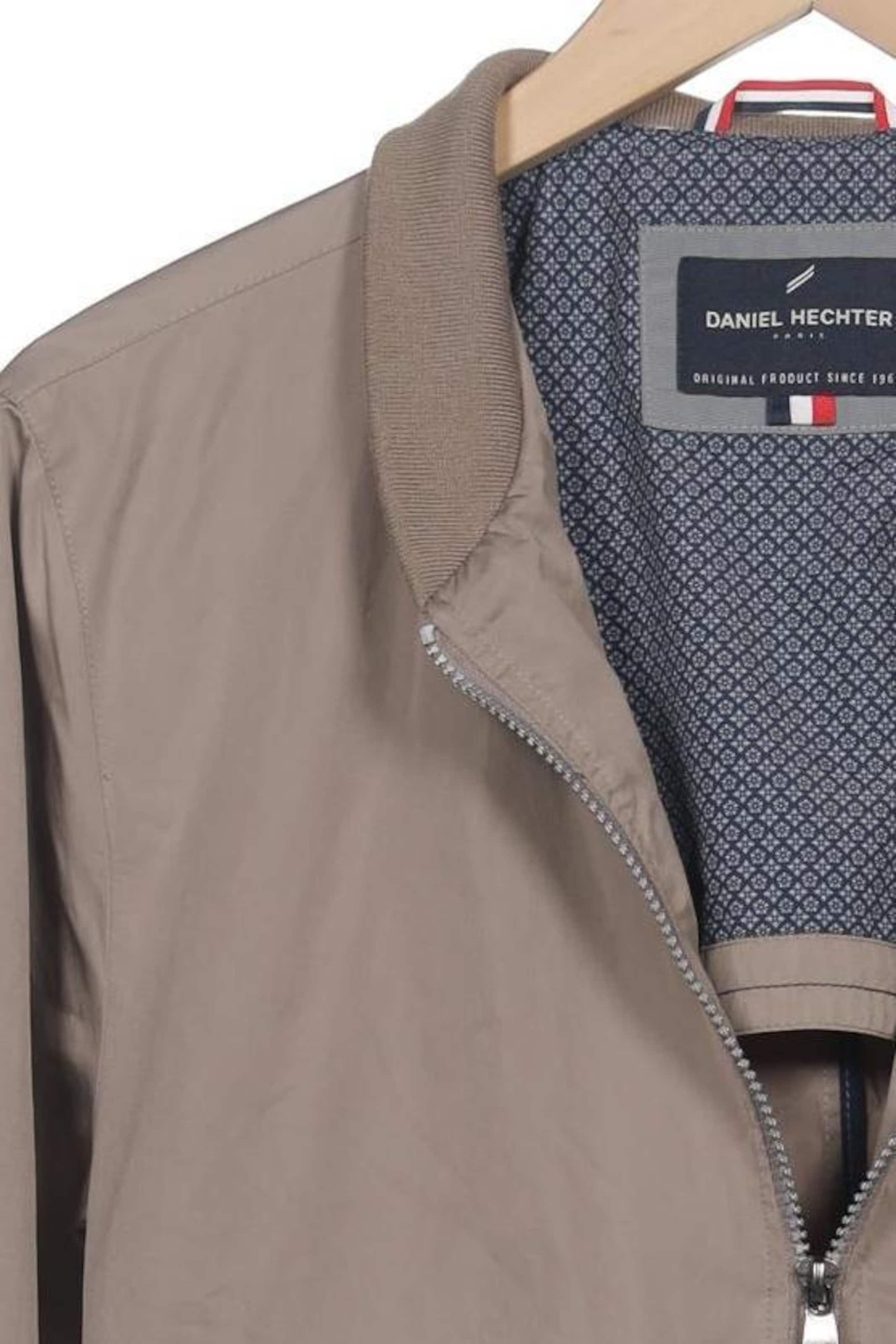 HECHTER PARIS Jacket & Coat in M-L in Beige