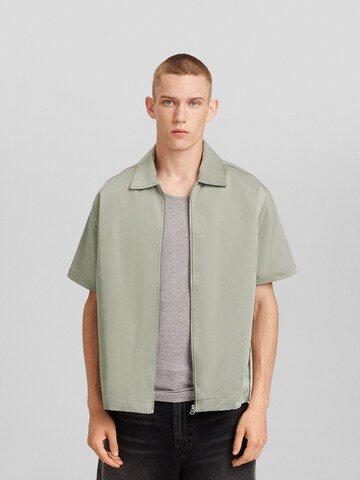 Bershka Regular Fit Hemd in Grau: predná strana