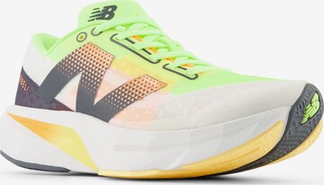new balance Loopschoen 'FuelCell Rebel v4' in Wit