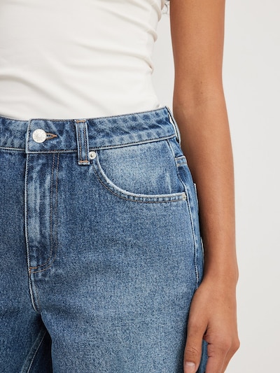 NA-KD Shorts in blue denim, Produktansicht