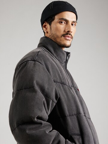 LEVI'S ® Зимняя куртка в Черный