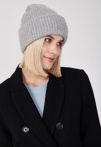 Style Republic Beanie in Grey: front