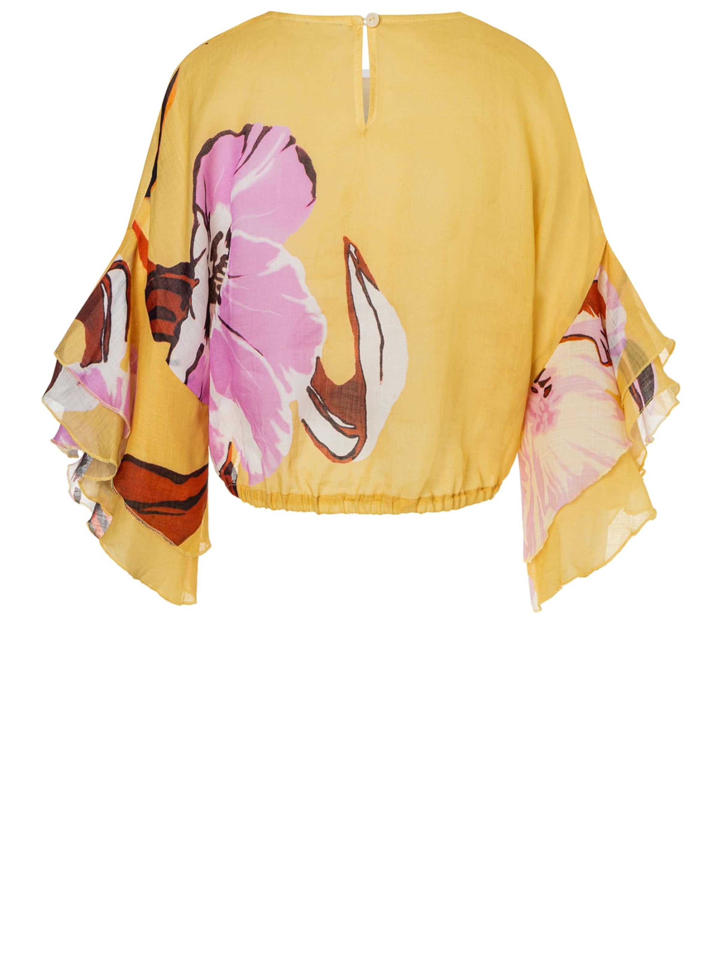 Ana Alcazar Top 'Dorexom' in Yellow