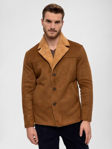 Cappotto invernale 'Faux ' di Antioch in beige: frontale