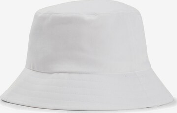 Calvin Klein Jeans Hat in White