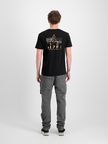 ALPHA INDUSTRIES T-Shirt in Schwarz