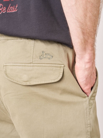 Deeluxe Regular Hose‌‌‌‌‌‌‌‌‌ in Grün