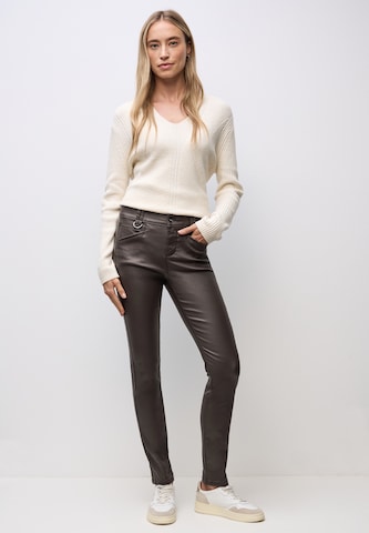 STREET ONE Slimfit Hose in Braun