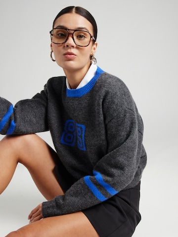 Pull-over 'Jorina' STUDIO SELECT en bleu : devant