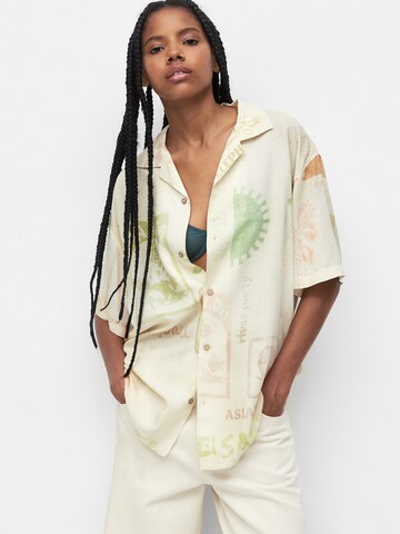 Pull&Bear Pohodlné nošení Košile – bílá: přední strana