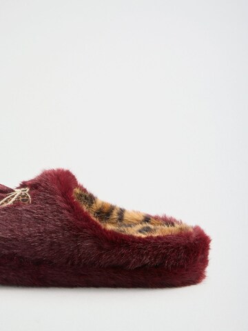 Lipsy - Zapatillas de casa en rojo