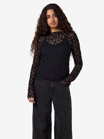 Noisy may Blus 'NMMiriam' i svart: framsida