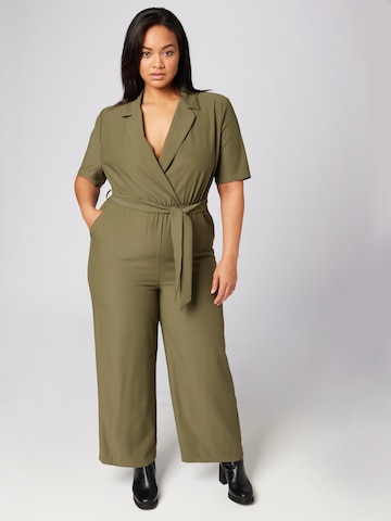 Guido Maria Kretschmer Curvy Jumpsuit 'Ramona' i grön: framsida