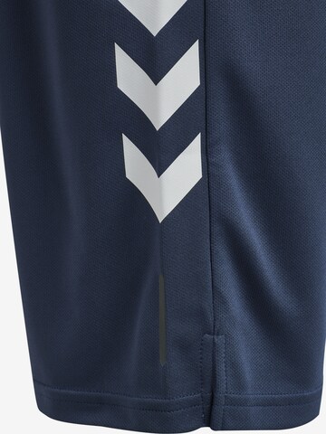 Hummel Regular Sportshorts 'Topaz' in Blau