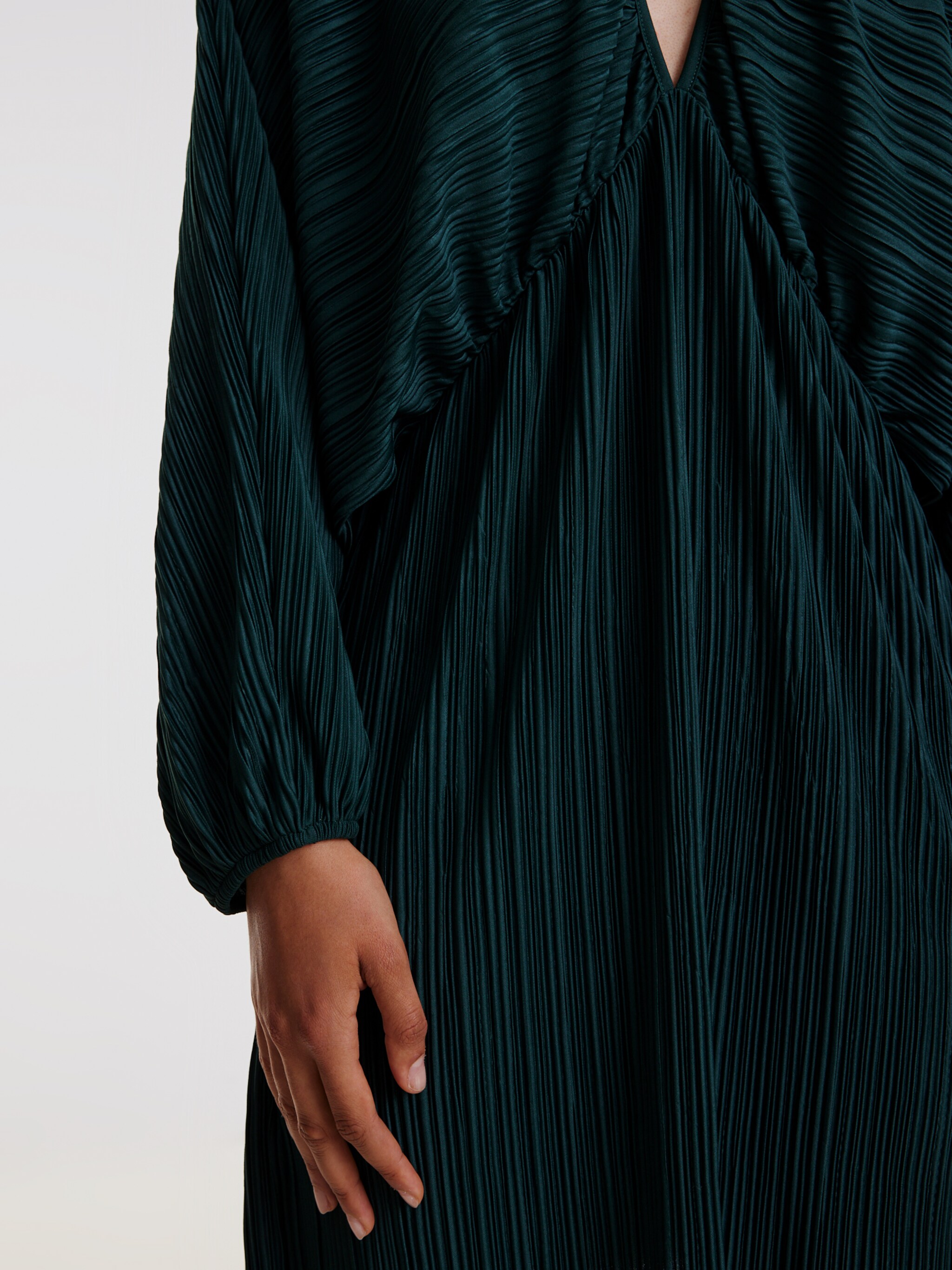 EDITED Productos Vestido 'Svea' verde oscuro