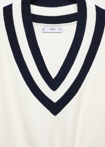 MANGO Sweter 'League' w kolorze biały