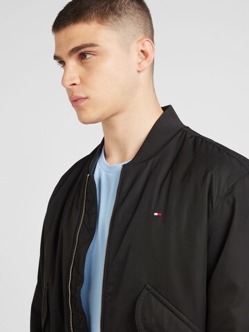 TOMMY HILFIGER Jacke  'Authentic' in Schwarz